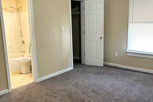 299 N 2nd St, Madison, GA 30650 - Photo 7