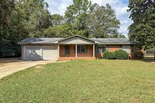 11 Parkwood Dr NE, Rome, GA 30161 - Photo 1