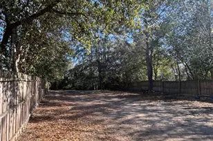 1282 Courtland Ave, Macon, GA 31204 - Photo 11