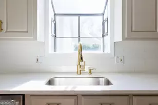 2825 Bud McKey Cir, Valdosta, GA 31602 - Photo 17