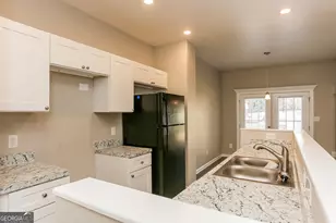 1011 Parsons St, Atlanta, GA 30314 - Photo 7