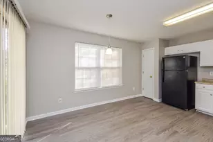 325 Coral Cir, McDonough, GA 30253 - Photo 5