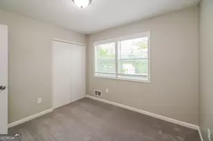 6862 Red Maple Dr, Rex, GA 30273 - Photo 11