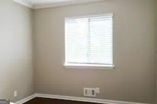 8918 Sterling Ridge Ln, Jonesboro, GA 30238 - Photo 11