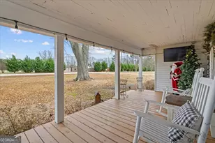 184 Garrett Cir, Carrollton, GA 30117 - Photo 7