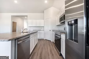 502 Georgian Walk, Byron, GA 31008 - Photo 5