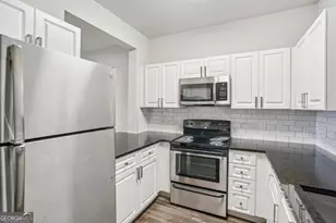 405 Phillip Blvd, Lawrenceville, GA 30046 - Photo 5