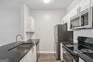 405 Phillip Blvd, Lawrenceville, GA 30046 - Photo 9