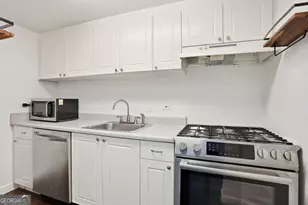 1501 Clairmont Rd, Decatur, GA 30033 - Photo 3