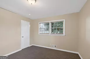 6293 Longino Dr, Union City, GA 30291 - Photo 5