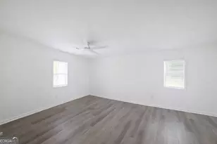 839 Commodore Dr NW, Atlanta, GA 30318 - Photo 9