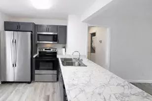 839 Commodore Dr NW, Atlanta, GA 30318 - Photo 5