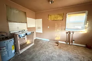1502 E Roosevelt Ave, Albany, GA 31705 - Photo 5
