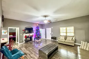 111 Copper Creek Dr, Lagrange, GA 30240 - Photo 3