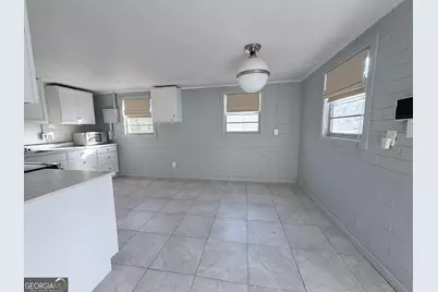 1308 E Roosevelt Avenue, Albany, GA 31705 - Photo 9