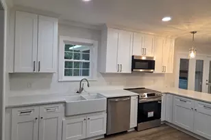 223 Richmond St, Sandersville, GA 31082 - Photo 13