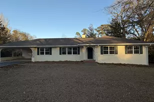 223 Richmond St, Sandersville, GA 31082 - Photo 1