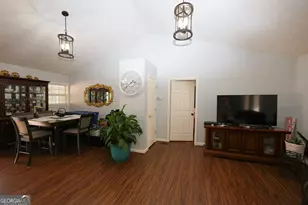 42 Deer Pointe Ct, Lagrange, GA 30240 - Photo 17