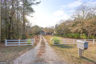 42 Deer Pointe Ct, Lagrange, GA 30240 - Photo 5