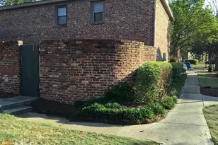 3121 Colonial Way, Atlanta, GA 30341 - Photo 3