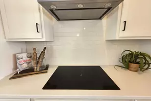 2865 Beacon Bend Crossing, Lawrenceville, GA 30043 - Photo 7