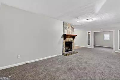 1009 Salisbury Trail, Riverdale, GA 30296 - Photo 5