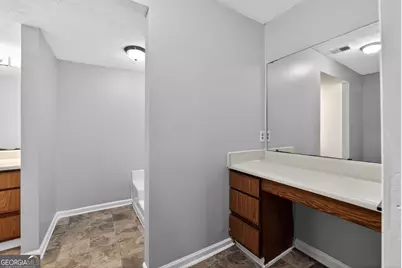 1009 Salisbury Trail, Riverdale, GA 30296 - Photo 27