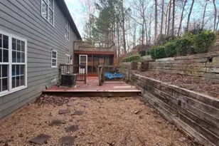 587 Wynmeadow Ct, Stone Mountain, GA 30087 - Photo 5