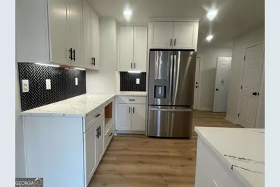 3112 North Avenue, Scottdale, GA 30079 - Photo 11