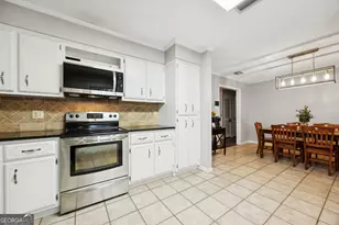 349 Marys Ct, Saint Marys, GA 31558 - Photo 9