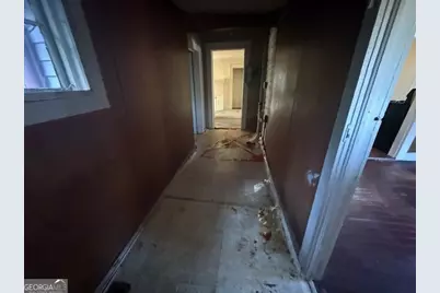 20 Johnson Road NW, Atlanta, GA 30318 - Photo 11