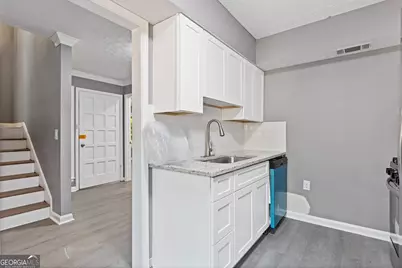 836 Lake Hollow Boulevard SW, Marietta, GA 30064 - Photo 7