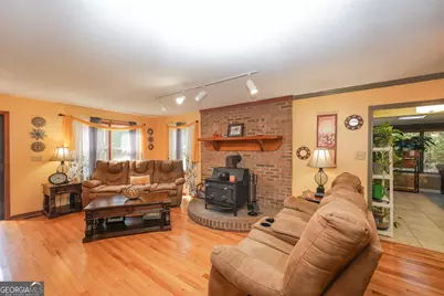 1142 Hammett Road, Lagrange, GA 30241 - Photo 13