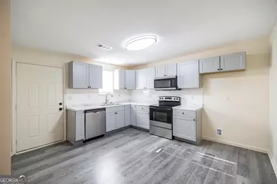 781 Applewood Street, Macon, GA 31217 - Photo 9