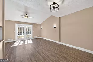 233 Goshen Ln, Woodstock, GA 30188 - Photo 9