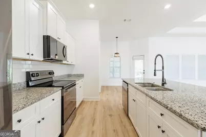 3033 Reynolda Drive, Hahira, GA 31632 - Photo 11