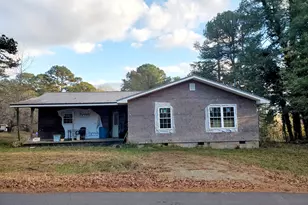 537 Jordan Rd, Toccoa, GA 30577 - Photo 1