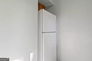 2127 Golfview Dr SE, Conyers, GA 30013 - Photo 17