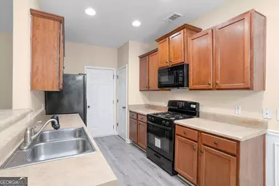 2757 Keystone Avenue, Lithonia, GA 30058 - Photo 7