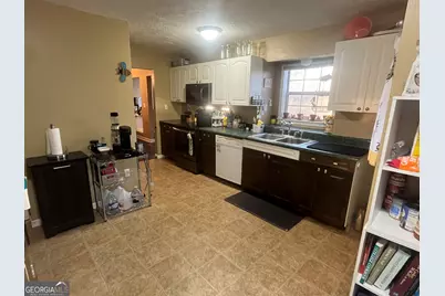 114 Miles Road, Cochran, GA 31014 - Photo 9