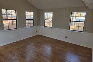 621 Maple Dr, Riverdale, GA 30274 - Photo 13
