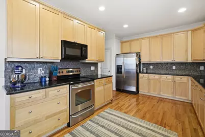 1508 Whitehead Bluff NW, Atlanta, GA 30318 - Photo 9