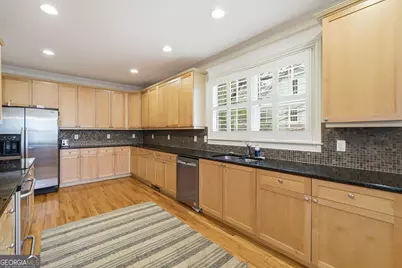 1508 Whitehead Bluff NW, Atlanta, GA 30318 - Photo 11