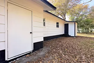 803 Crestwood Terrace, Warner Robins, GA 31088 - Photo 3