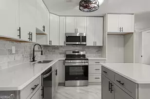 2312 Burnside Dr, Columbus, GA 31907 - Photo 11