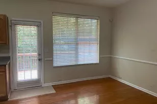 2858 Parkway Close, Lithonia, GA 30058 - Photo 7