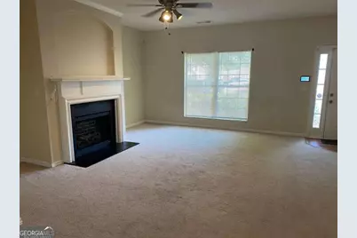 2858 Parkway Close, Lithonia, GA 30058 - Photo 3