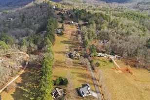 146 Deer Ridge Rd, Franklin, NC 28734 - Photo 9