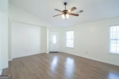 511 Circle Drive, Calhoun, GA 30701 - Photo 11