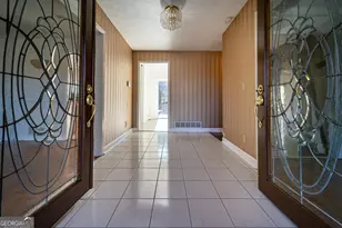 3926 Clubland Dr, Marietta, GA 30068 - Photo 5